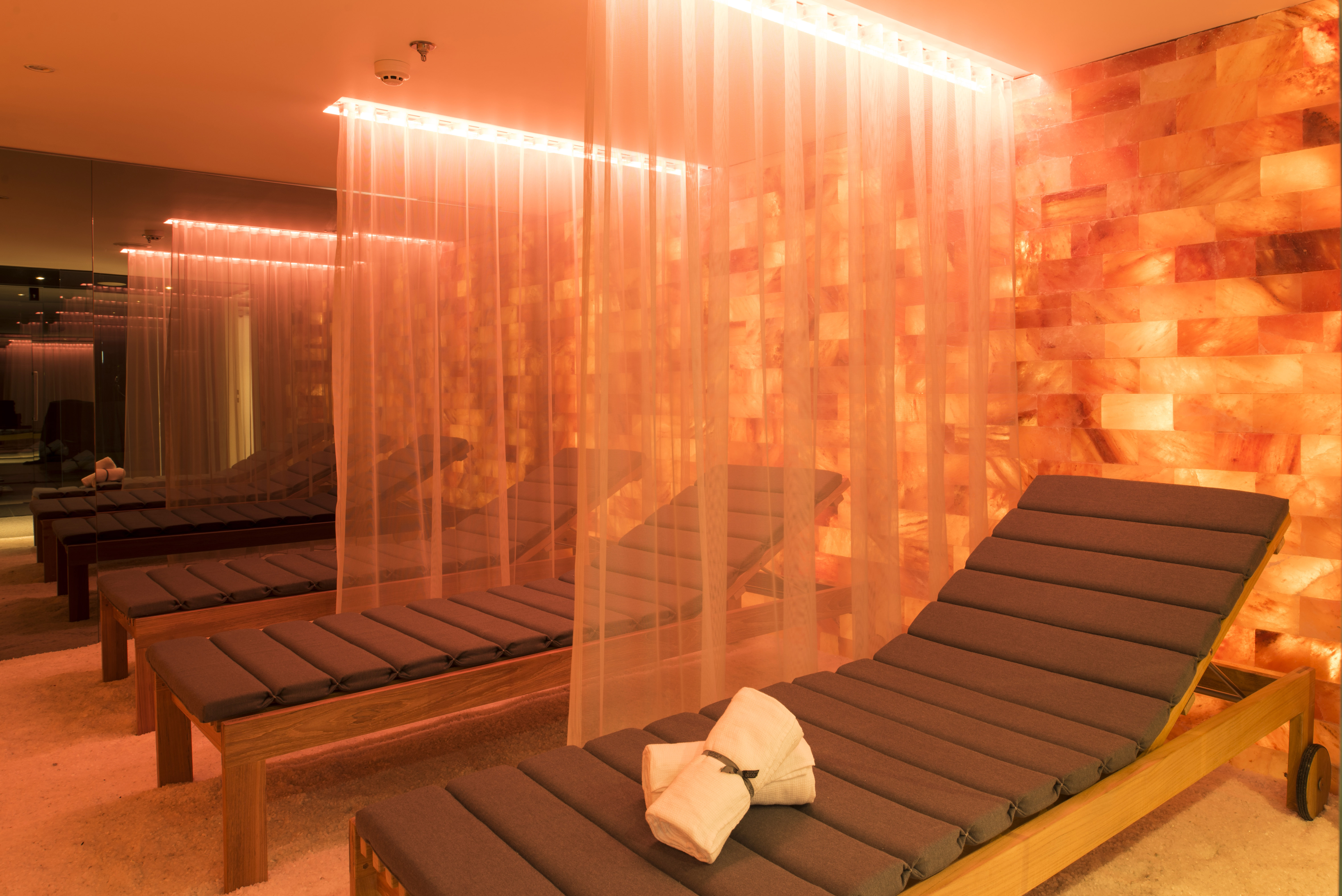 Scenic Jewel - Salt Therapy Lounge